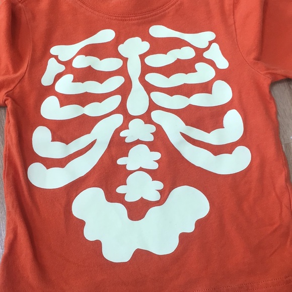 Crazy 8 orange skeleton t-shirt 12-18 months - Picture 2 of 3